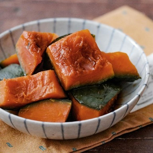 レンジで一発！煮崩れなし！和食の基本かぼちゃの甘煮♡