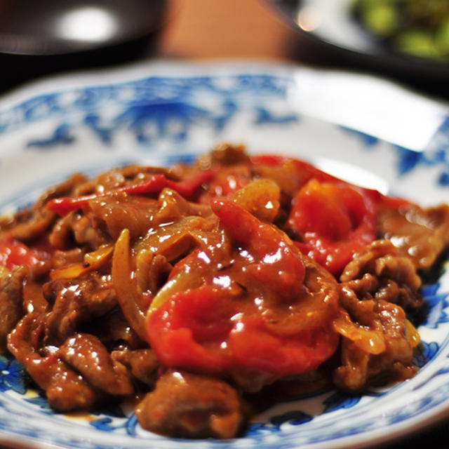 【授かるベーシックレシピ】トマトと牛肉のカレー炒め
