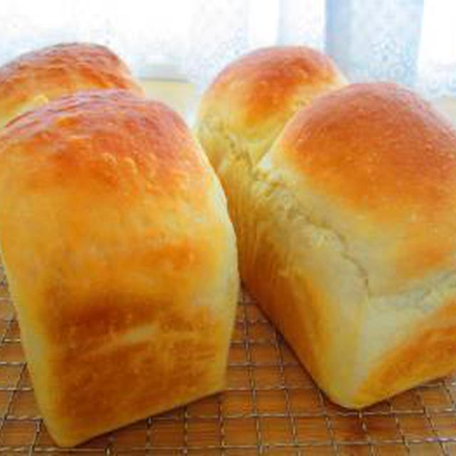 ”愛媛の大地”の食ﾊﾟﾝ♪ﾋﾟｻﾞﾄｰｽﾄ・みかんｼﾞｬﾑのせ♪大福作ってみた♪