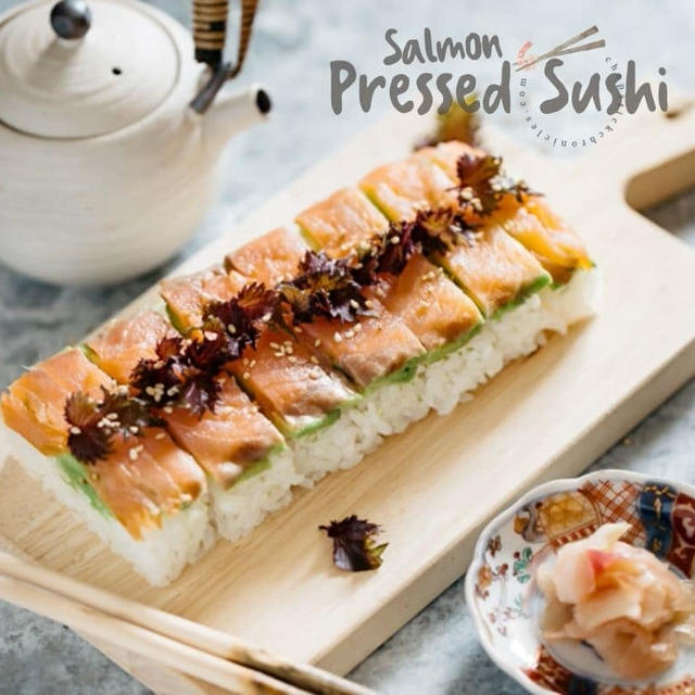 Pressed Sushi with Smoked Salmon スモークサーモンの押し寿司