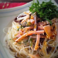 ハウス食品　食べるスパイス　ラー油を使って・・