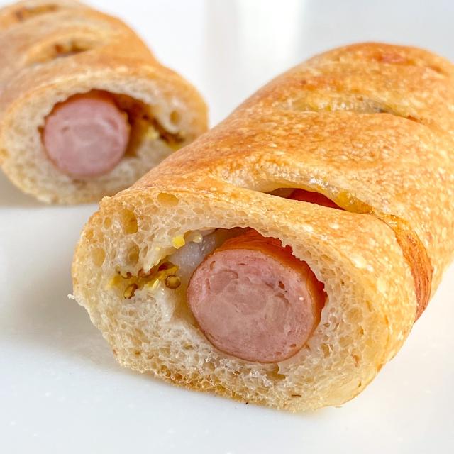 ＊塩パンやソーセージ＠BAKERY GEN＊