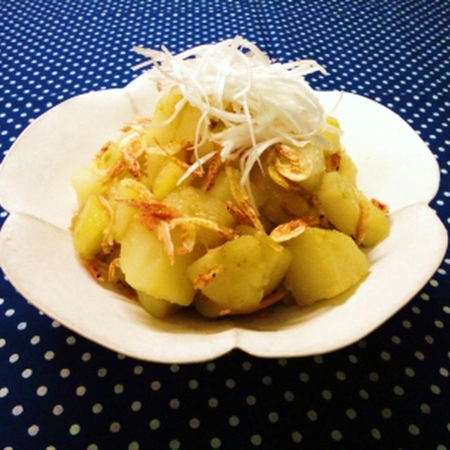 干しエビとジャガイモのネギ塩ダレ炒め☆　　Stir Fried Dried Shrimp and Potato with Salty Welsh onion Sauce☆