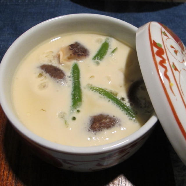 茶碗蒸しとイカのうに和え　　3・10・2011