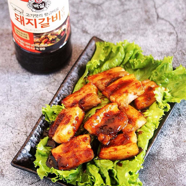 * KFOODが簡単に食べられる豚カルビタレ♪