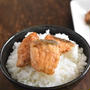 バターと醤油の香りが食欲をそそる - 秋鮭のバター醤油炒め～マイナビニュースに掲載～