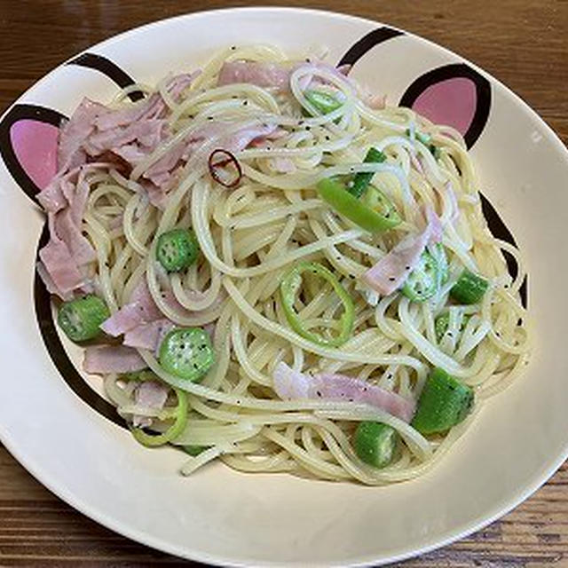 ベーコンと青唐辛子のペペロンチーノ