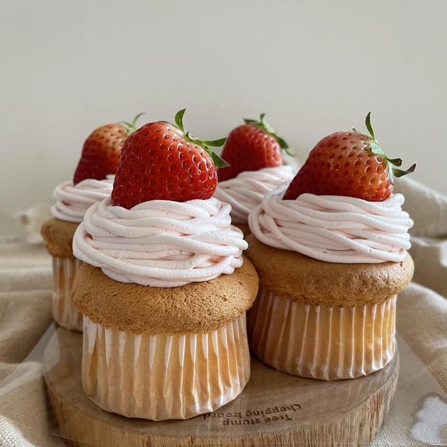 いちごを使っておうちおやつ🍓【いちごのモンブラン】