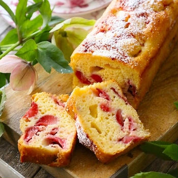 ホケミといちごの簡単朝ごパン (レシピ)