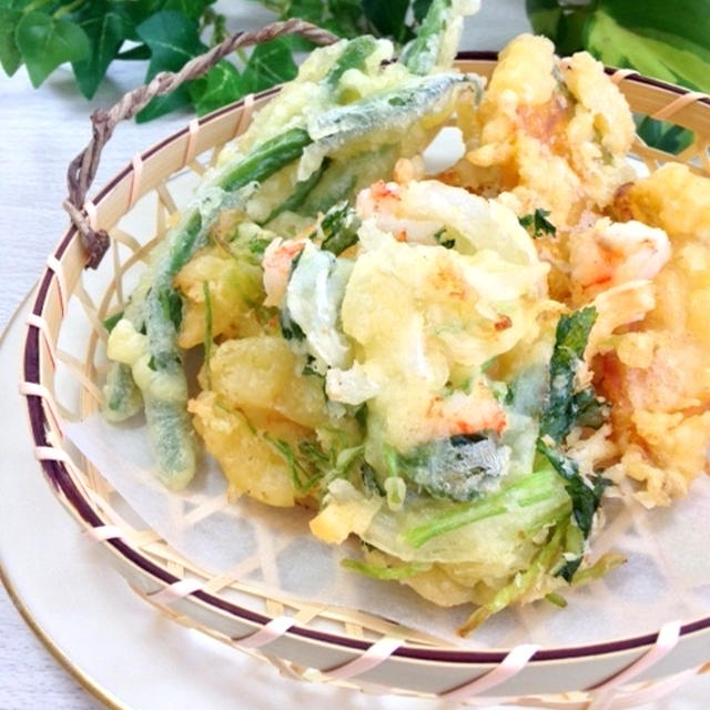 さくさく野菜の天ぷらとエビと新玉ねぎかき揚げ＊冷やしそば