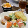 手まり寿司・和食プレート。