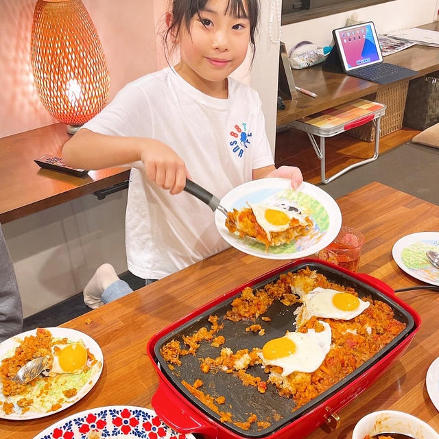 ドライカレーで〜す！！