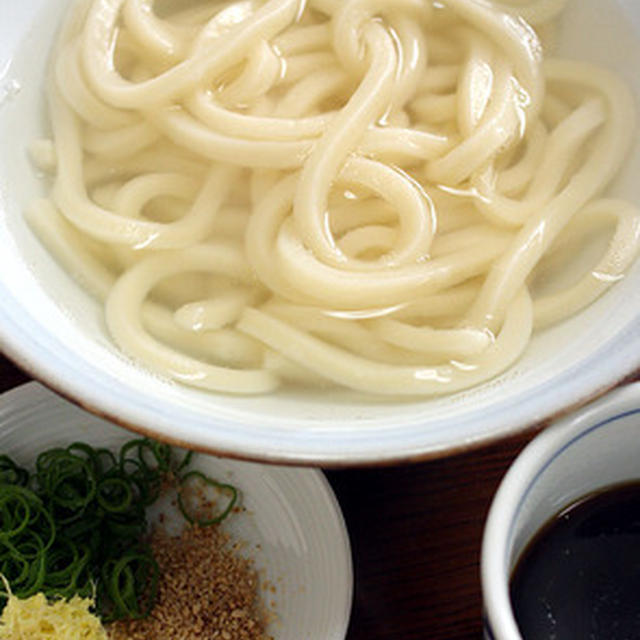 うどん粉まみれの翌朝は