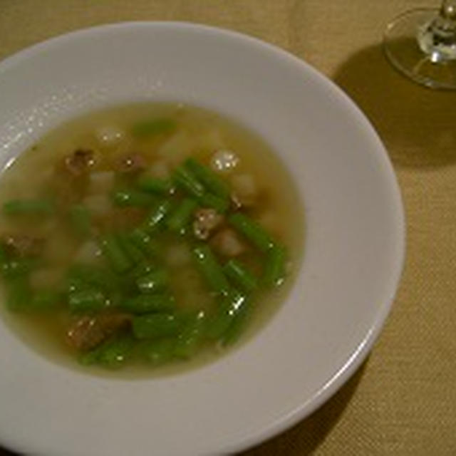 [働く主婦の料理]　牛テールのスープ