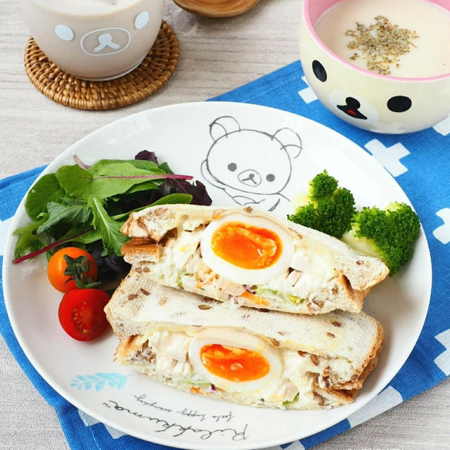 ローソンのリラックマプレートでホットサンド