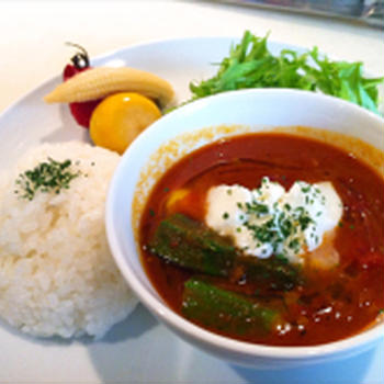 鶏とトマトのさよなら夏カレー