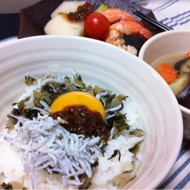 珍しく和風おうちカフェ 醤油麹で卵かけご飯