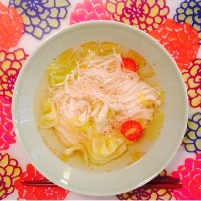 ★黒胡椒たっぷり、にゅうめんランチ