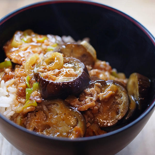 麻婆なす丼