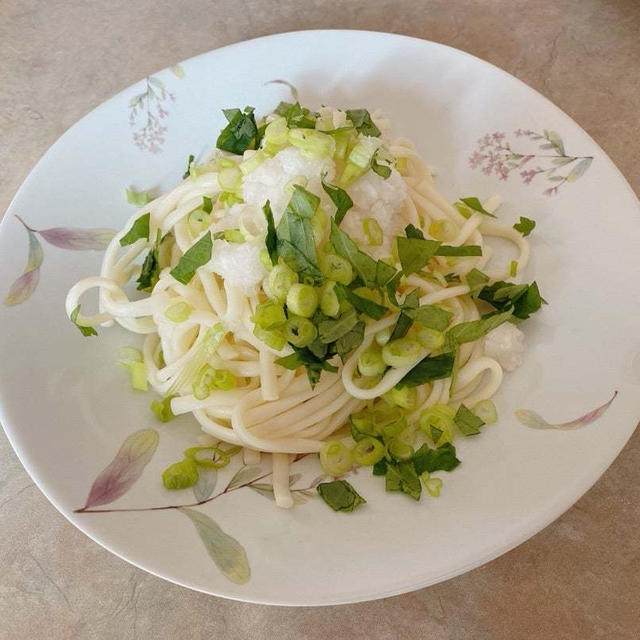 大根おろしで...冷やしudon