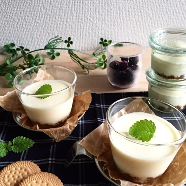 まったり濃厚♪混ぜるだけ♪コーヒーボトムのレアチーズケーキ♪