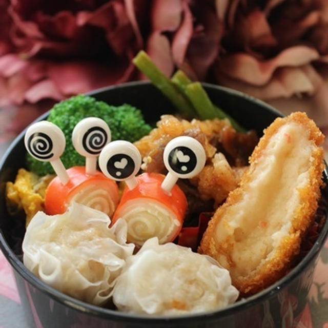 DK君のお弁当、お昼が楽しみになるお弁当～～♪　～カボチャとさつまいものサラダ～