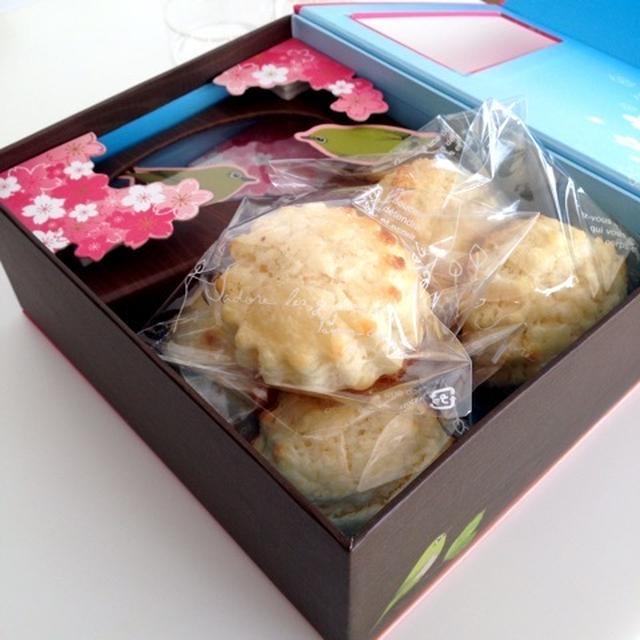 suipaさんの春箱でお花見スコーン♡
