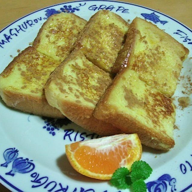 フレンチトースト朝ご飯