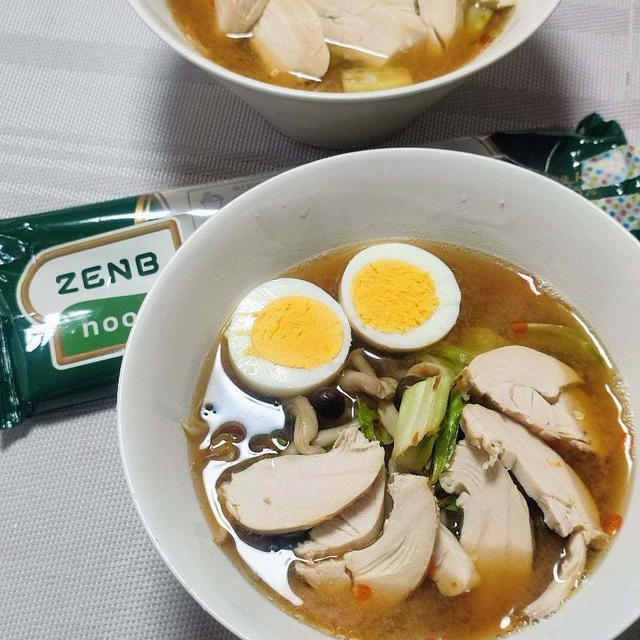 ゼンブヌードルで味噌ラーメン