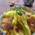豚肉とキャベツの、にんにくかつお醤油炒め。