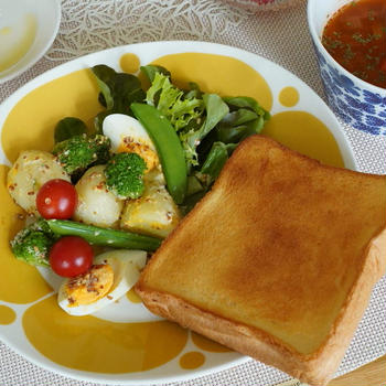 厚切りトーストがブームな我が家の朝ごはん