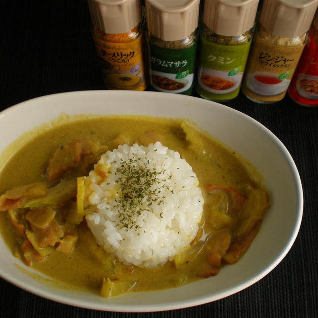 ベーコンとセロリの豆乳カレー