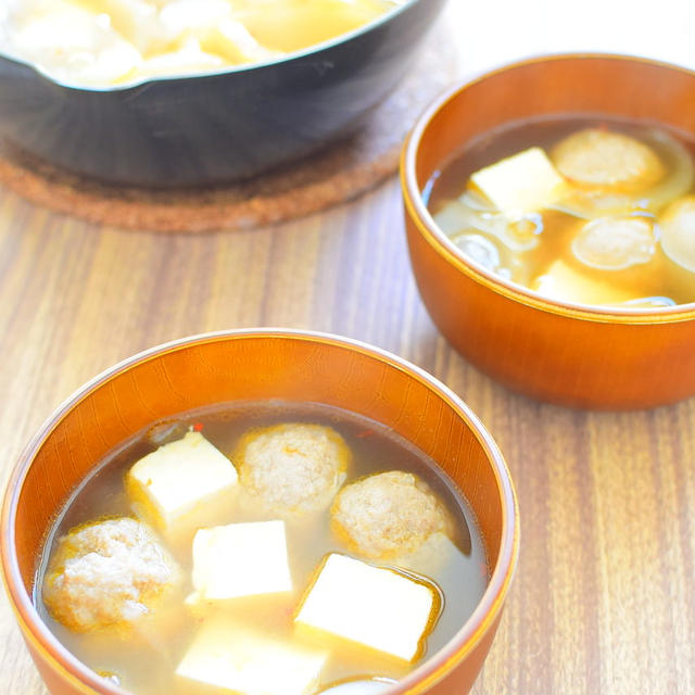 肉団子と豆腐の醤油ピリ辛スープのレシピ