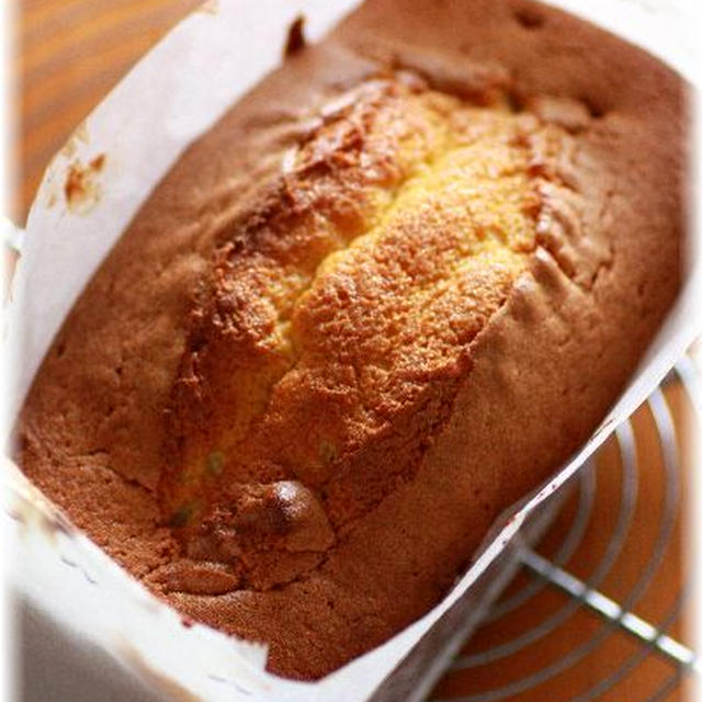 バニラたっぷりパウンドケーキ♪
