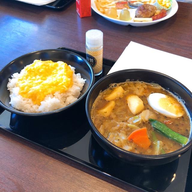 スープカレーの食べ方が分かりません