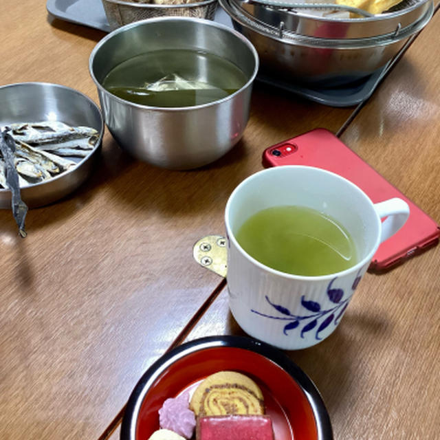教室前のお茶、慣れてくると若干の私の時間