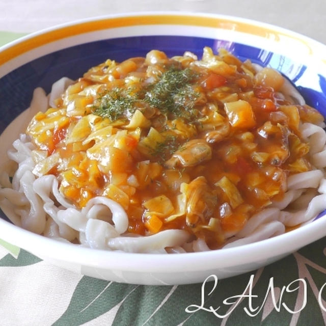 マンハッタンクラムチャウダーうどん　＜手打ちうどん＞