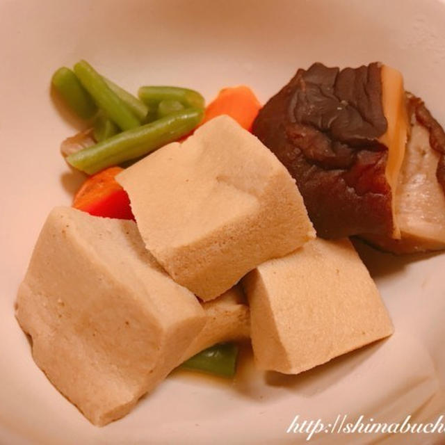 干し椎茸と高野豆腐の煮物