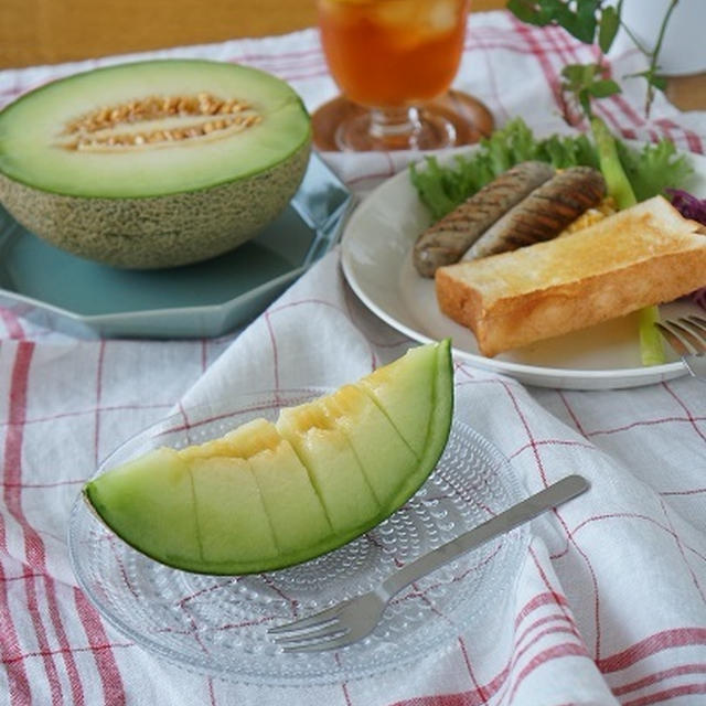 立派すぎるメロンに感激！！