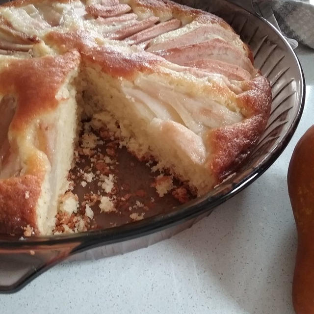 レシピ☆完熟梨とカルダモンのボウル１つでできる、さっぱりヨーグルトケーキ