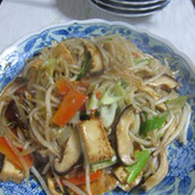 「厚揚げともやしの味噌炒め」