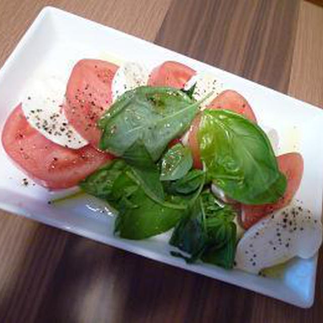 火を使わない料理・・・カプレーゼ。