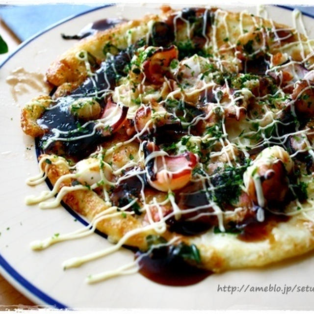 こんな形でも食べたら「！！」ってなる、たこ焼きクレープ(´∀｀*)