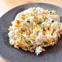ズワイガニのほぐし身をゲットしてカニ炒飯