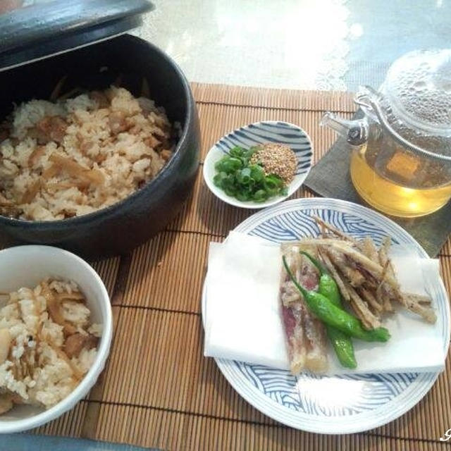 鶏ごぼう御飯だし天茶