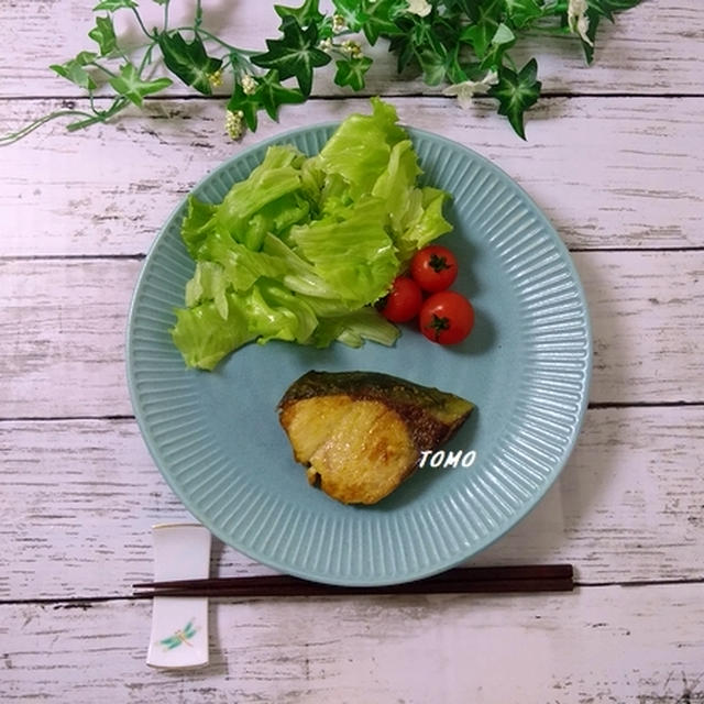 ご飯が進む♪ブリのカレームニエル