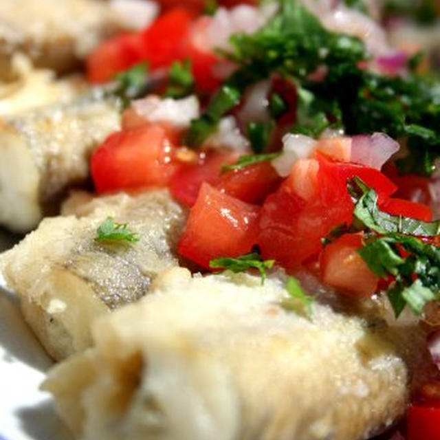 Fried Smelt with Fresh Tomato and Herbs揚げワカサギのトマトとハーブサラダ仕立て