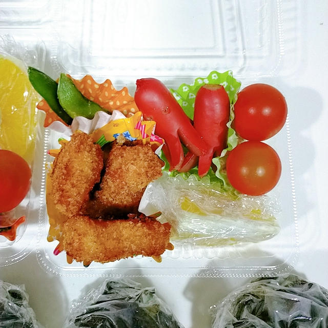 【やわらかチキンカツ】【スナップえんどうのクレイジー焼き】５月２日(月)のお弁当