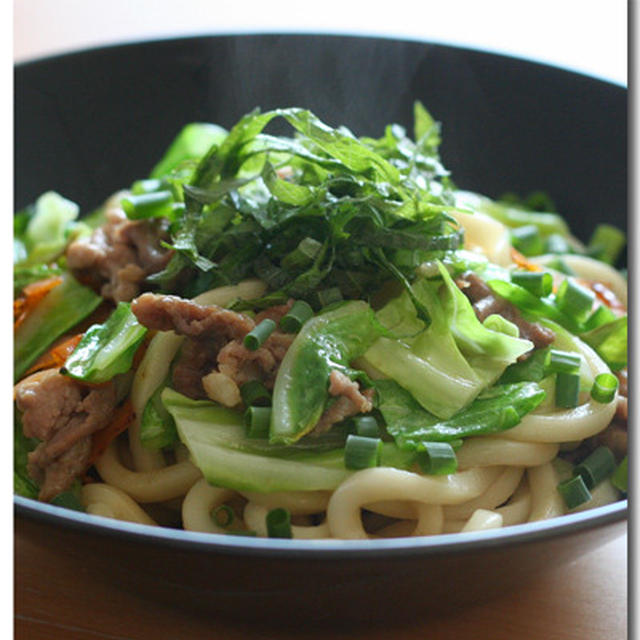 春キャベツで焼きうどん