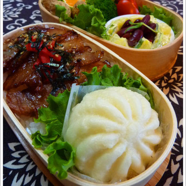 肉まん豚カルビ丼　キドニービーンズのサラダ　豆知識?